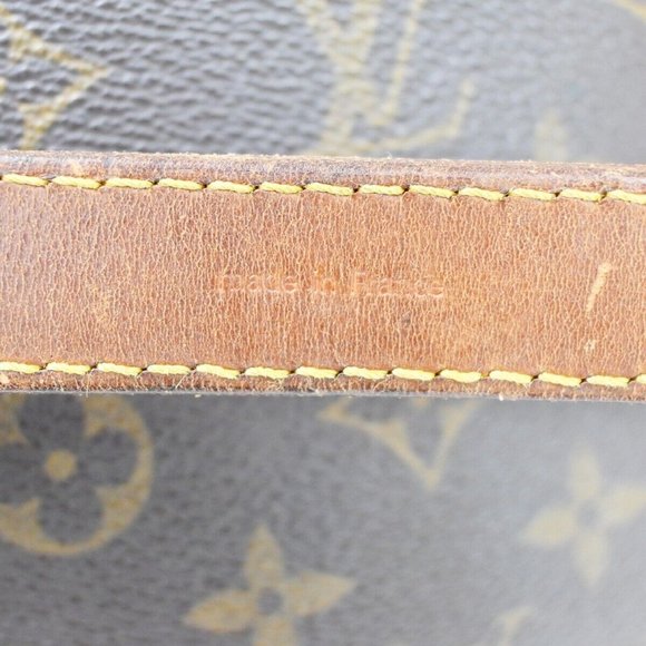 Authentic LOUIS VUITTON Noe GM Drawstring Shoulder Bag Monogram Leather - Picture 15 of 16